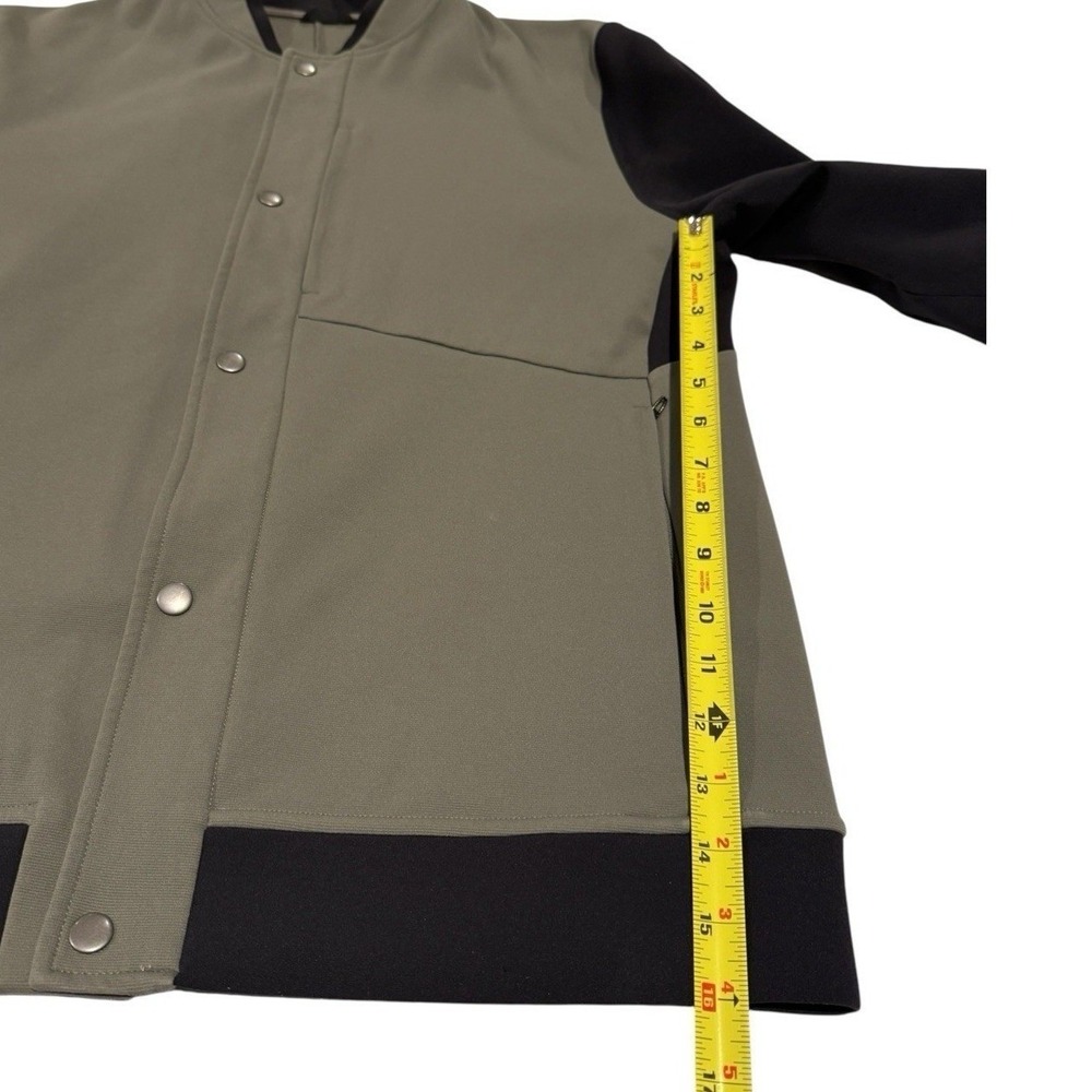 Lululemon Sojourn‎ Bomber Jacket Men's Large Grey Sage Black Warpstreme - Picture 5 of 12